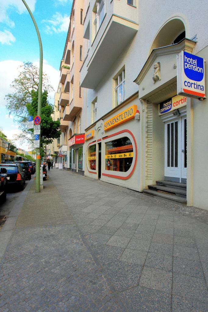 Hotel-Pension Cortina Berlin Exterior foto