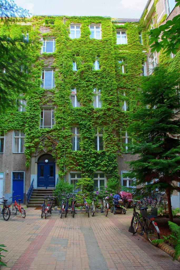 Hotel-Pension Cortina Berlin Exterior foto