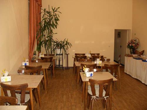 Hotel-Pension Cortina Berlin Restaurant foto